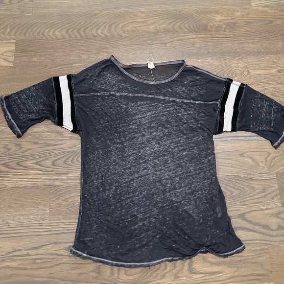 Grey sheer free people varsity tshirt w sparkle detail on sleeves sz L - Picture 1 of 5